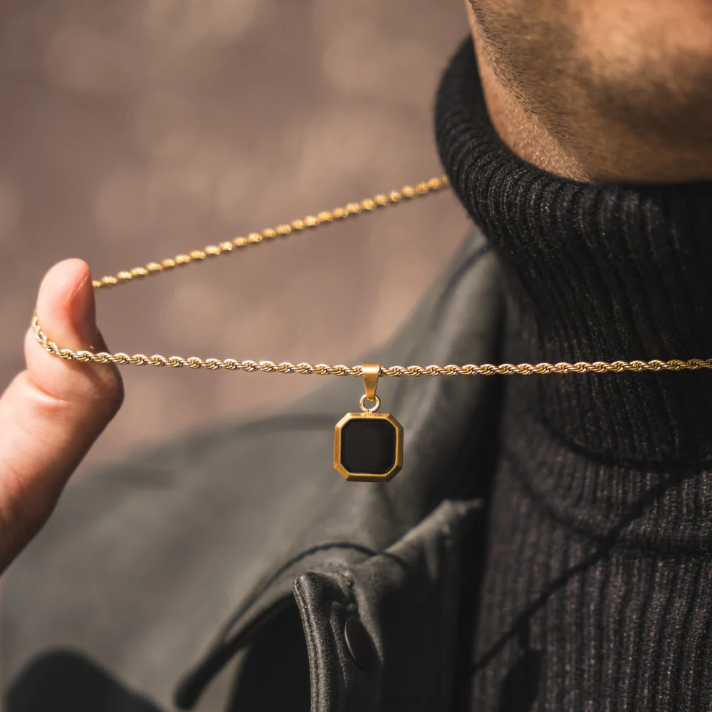 Onyx - Gold - Image 8
