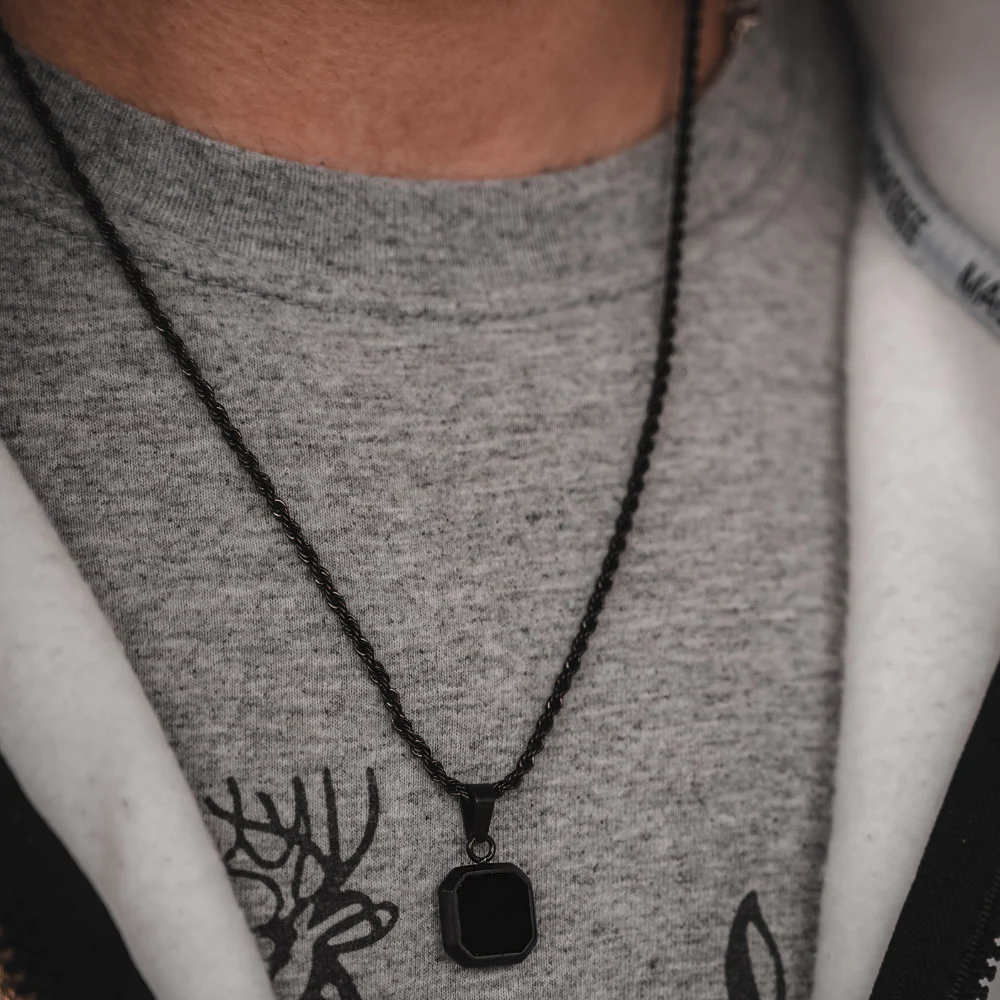 Onyx - Black - Image 4