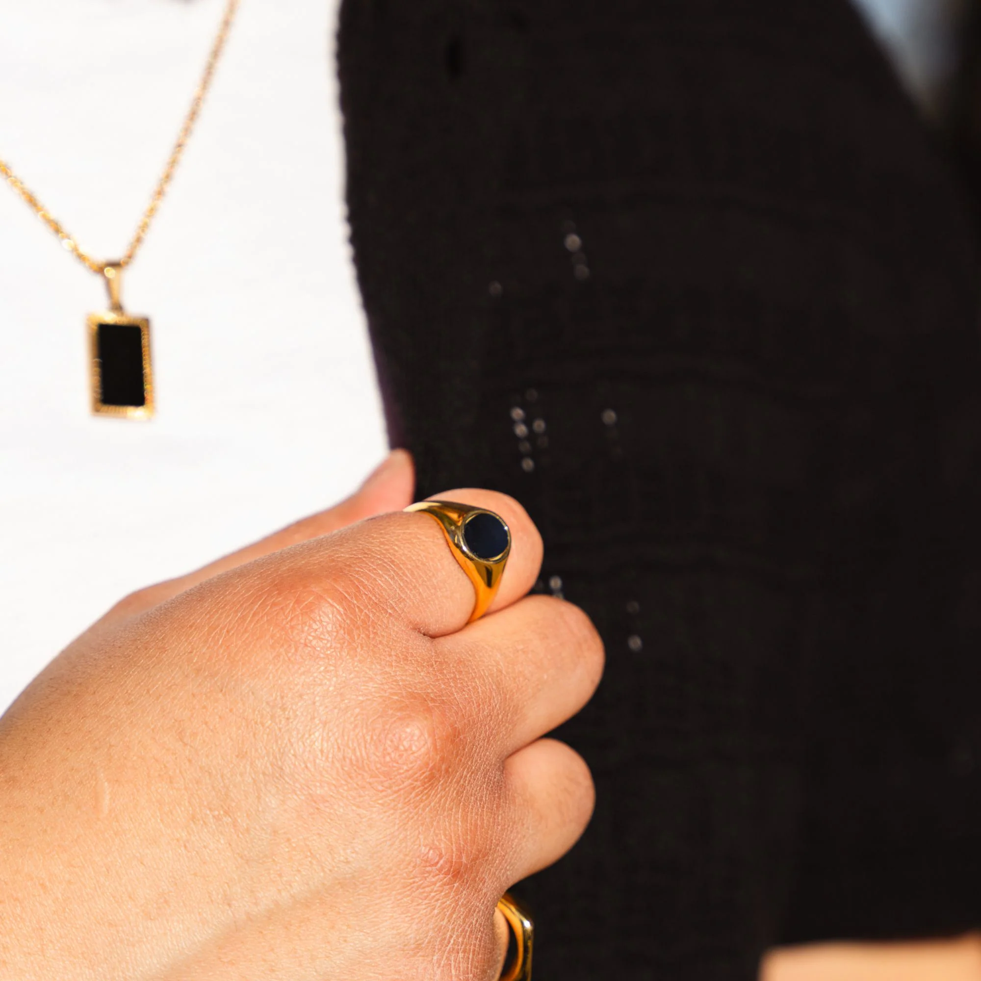Black Onyx Signet Ring - Gold - Image 5
