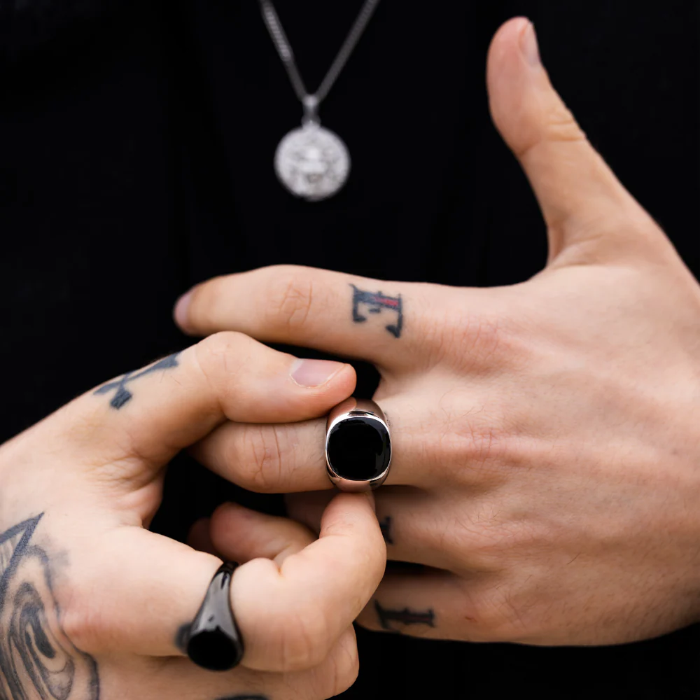 Black Polished Signet Ring - Silver - Image 4