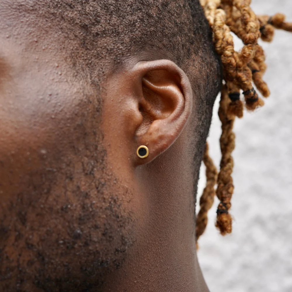 Black Stud (Gold) - Image 4