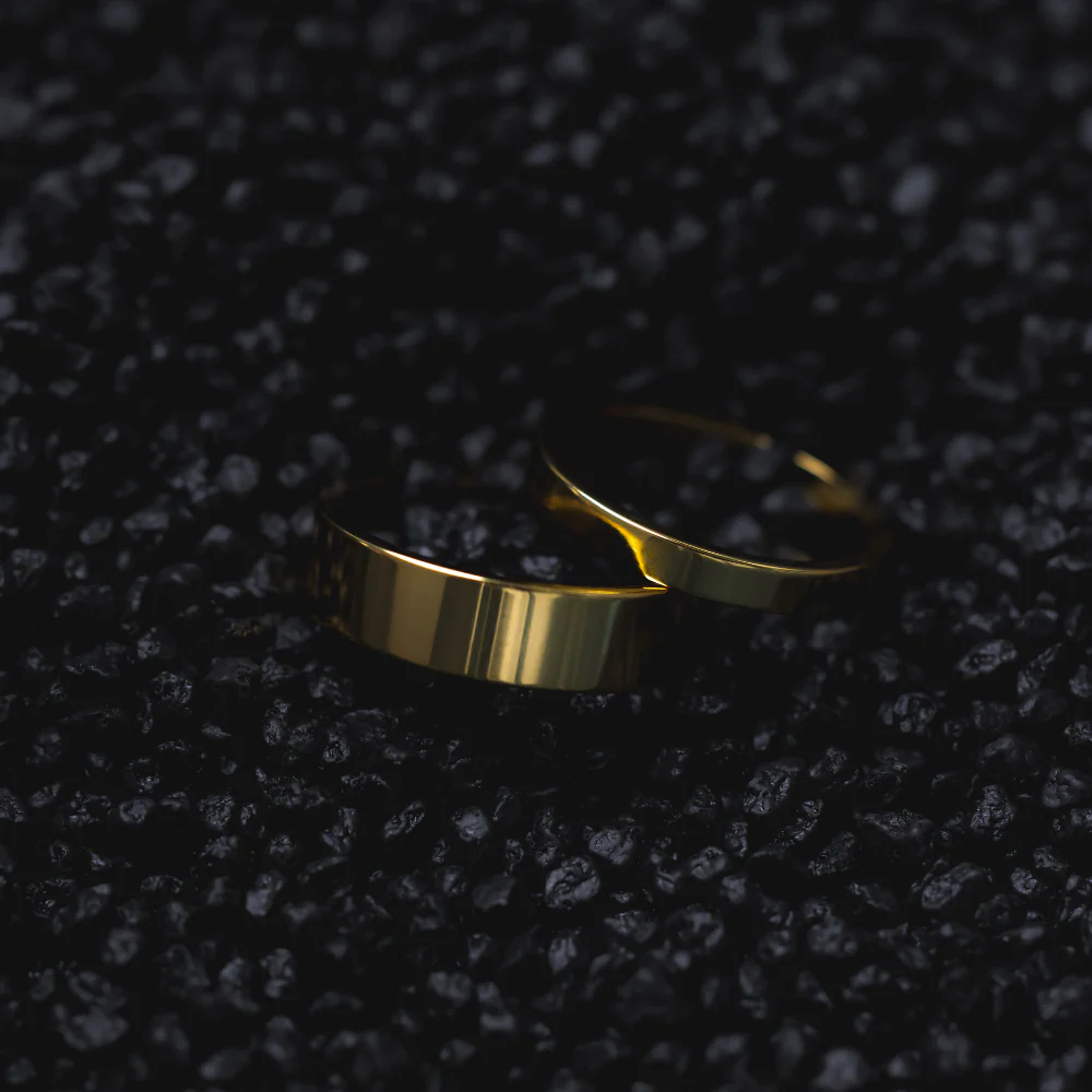 Smooth Band - 18K Gold - Image 5